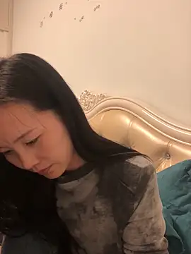 Mile-m live sex cam
