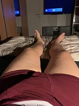 YoungDick004 live sex cam