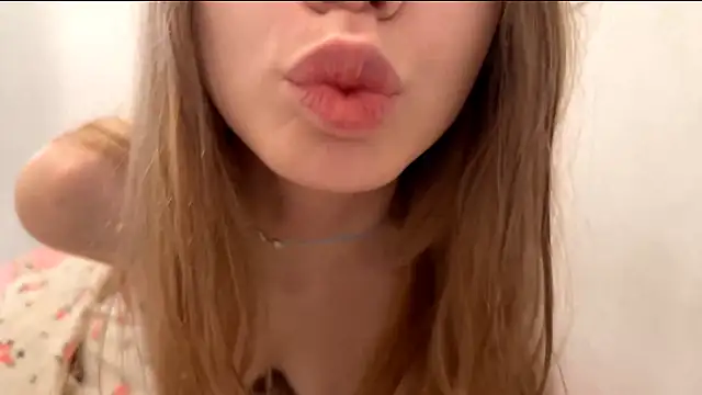 FruityXo live sex cam