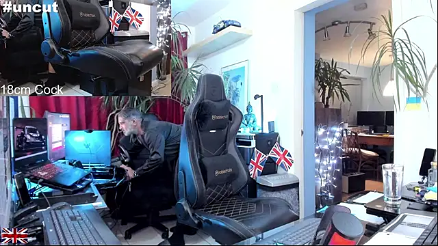 OnlineBossUK live sex cam