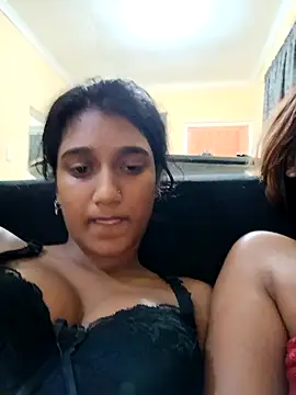 Indianqueen03 live sex cam
