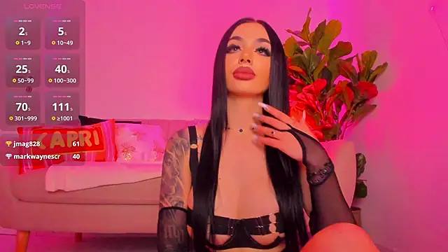 TiaBelle live sex cam