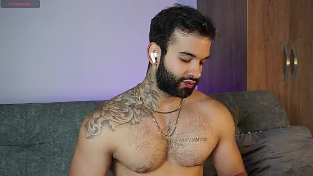 MarkHazze live sex cam