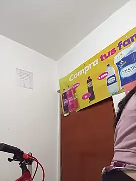 Salome-003 live sex cam