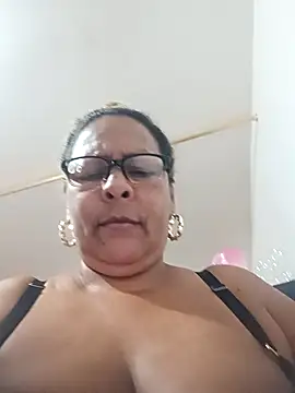 DioxaHot7 live sex cam