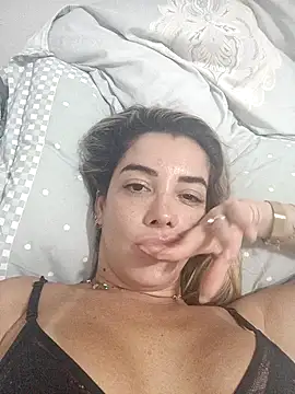DESIRIE0609 live sex cam
