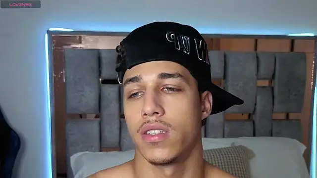 orionblaze69_ live sex cam