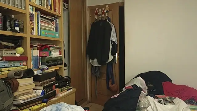 curiosillo83 live sex cam