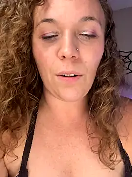 XoMisty live sex cam