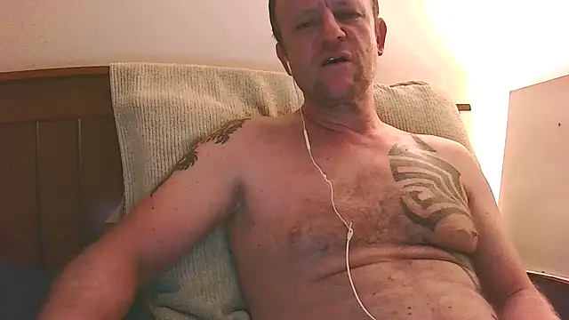 Yournaughty live sex cam