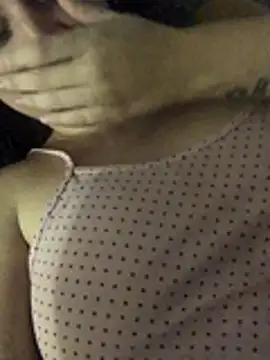 Juliagutierrys live sex cam
