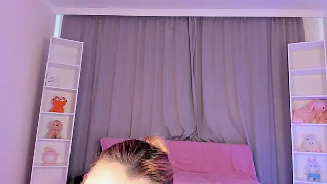tinki_winkii live sex cam