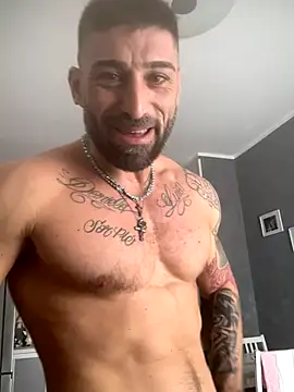 GmGit live sex cam