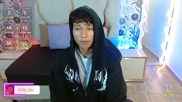 Ette_tay live sex cam
