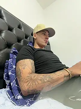 Damian23__ live sex cam