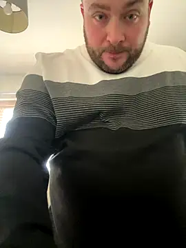 Daddy-Strokes live sex cam