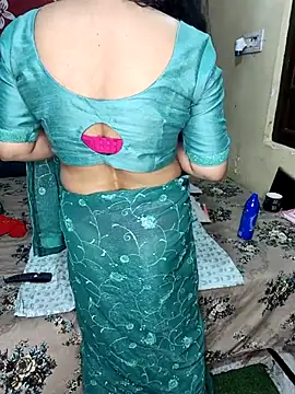 PRIYA_22 live sex cam