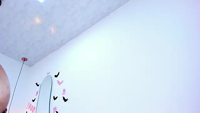 Brittany_cute18 live sex cam