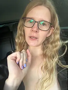 Bikergirl_97 live sex cam