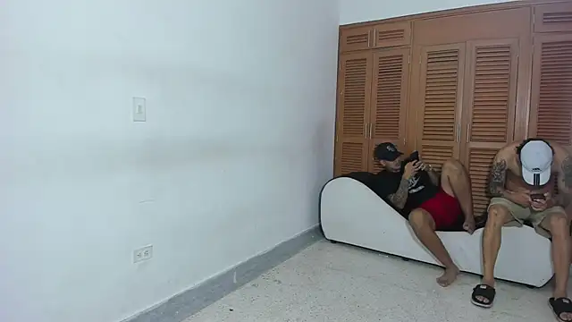brutal_sex_room2 live sex cam