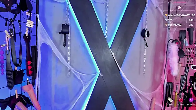 VictoryaLiah_BDSM live sex cam