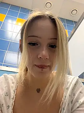 softlyblessed live sex cam