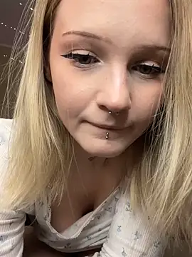 softlyblessed live sex cam