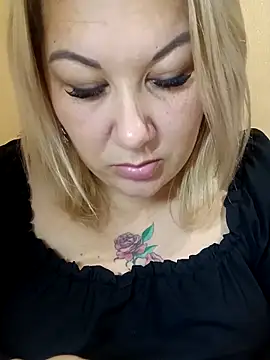 Karamelkaxq's web cam