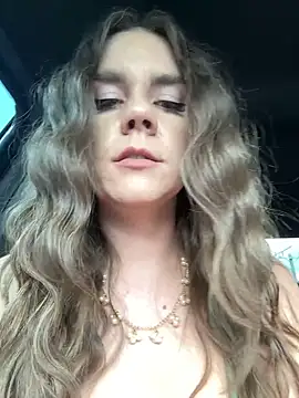 MaggyMayI live sex cam