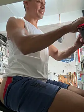 Paul22cm- live sex cam