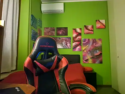 MASTERBULLY live sex cam