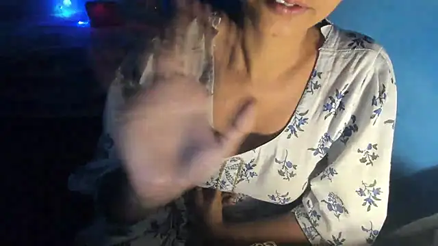aarjulove live sex cam