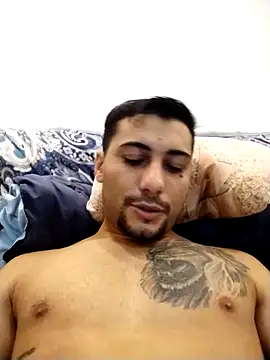 gooddboy01 live sex cam