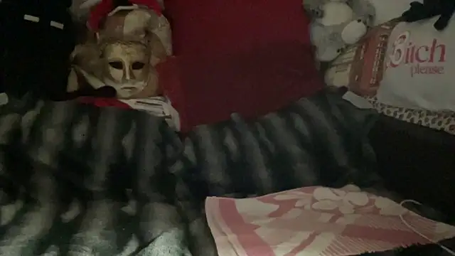 EroticVenetian live sex cam