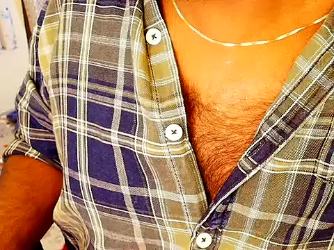 RuvoxXneXo live sex cam