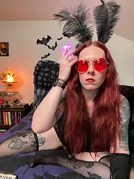 ScarletPanes's web cam