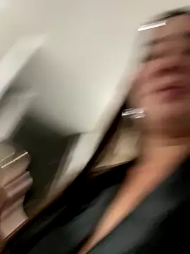 ava_blue live sex cam