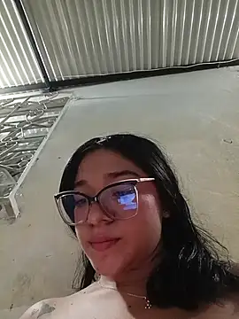-VICKKY live sex cam