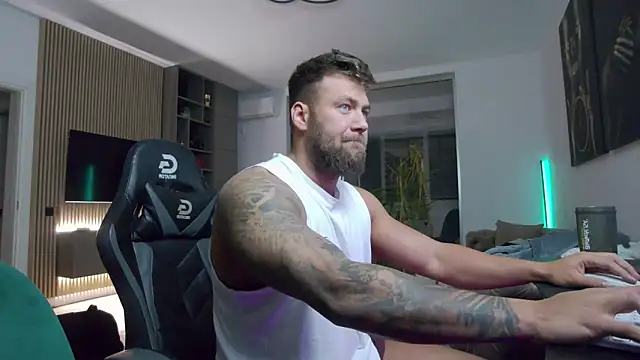UbbeViking live sex cam