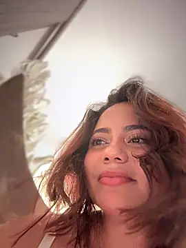 Aryrosee live sex cam