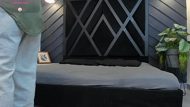 marco_garciia_ live sex cam