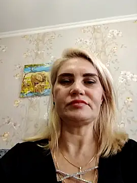 JennyOMay live sex cam