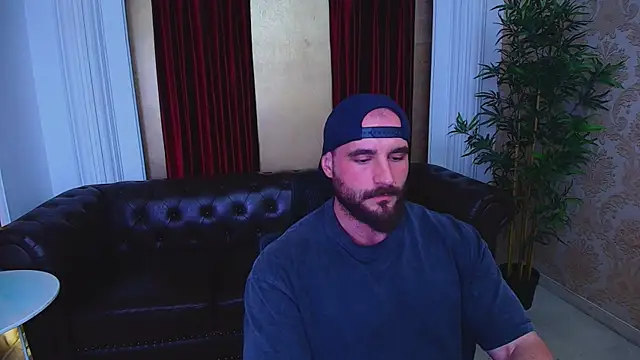 AdamJamesonn live sex cam