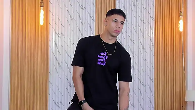 thomas_walker0 live sex cam