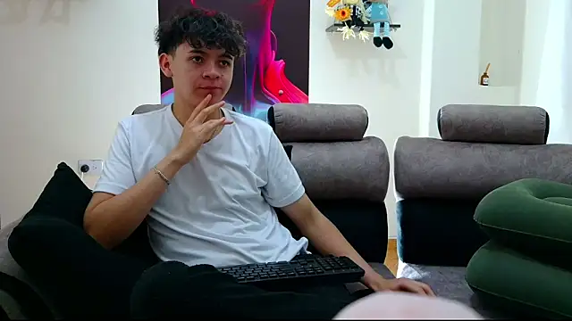 bluewolf247 live sex cam