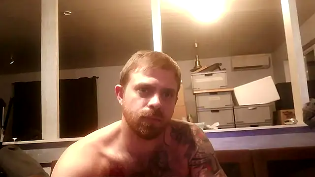 Bikerhot883hd's cam snapshot