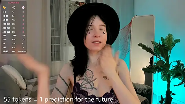 lilithlunna's cam snapshot