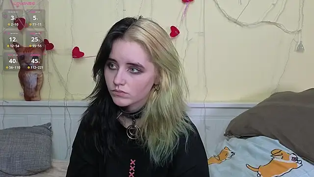 PortiaHedge's cam snapshot