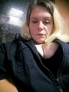 Lana-murr's cam snapshot