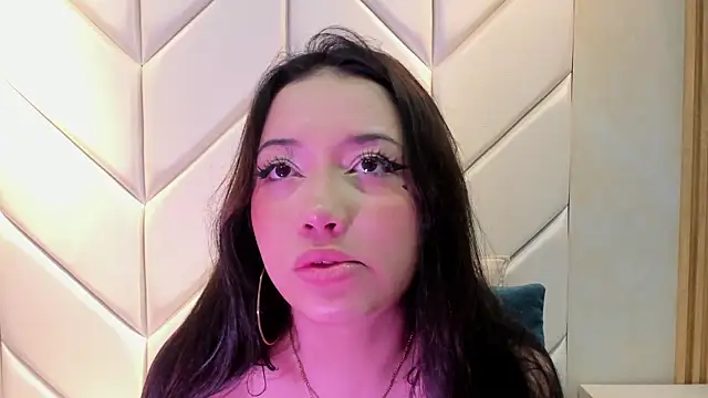 BarbieMonet's cam snapshot